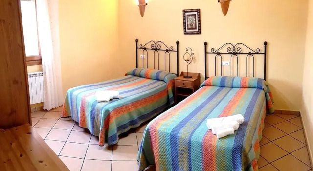House With 6 Bedrooms in Vélez-rubio, With Wonderful Mountain View, Private Pool, Enclosed Garden, Prenota Hotel Hotel a Almería con parcheggio, Parcheggio