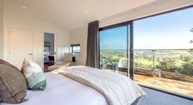 Kaitiaki Lodge - Pool & hot tub