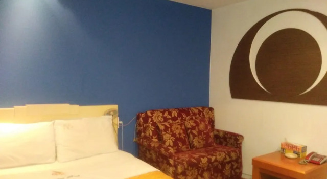 Двухместный номер Standard Golden Bee Motel