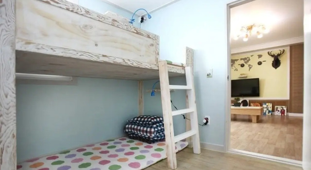 Lohas Guesthouse, Rezerwuj Hotel Hotele w Chuncheon z parkingiem, Parking