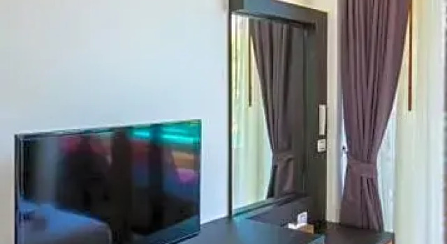 Номер Deluxe с видом на бассейн Z&Z House