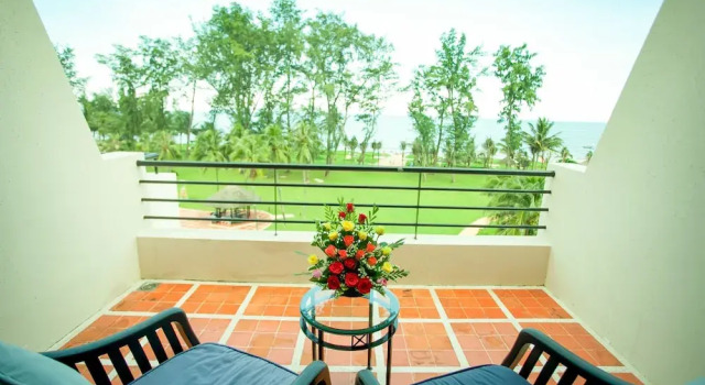 Номер Superior с балконом и с видом на море Phan Thiet Ocean Dunes Resort