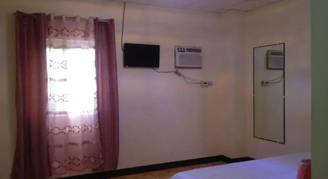 Enriquez Hotel, Забронировать Отель  