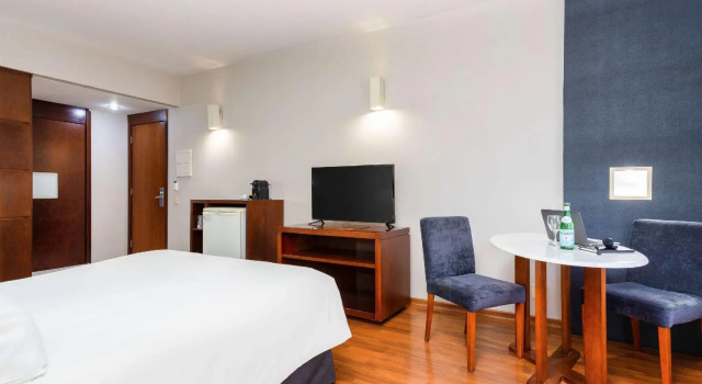 Двухместные апартаменты Superior Grand Plaza Paulista Hotel