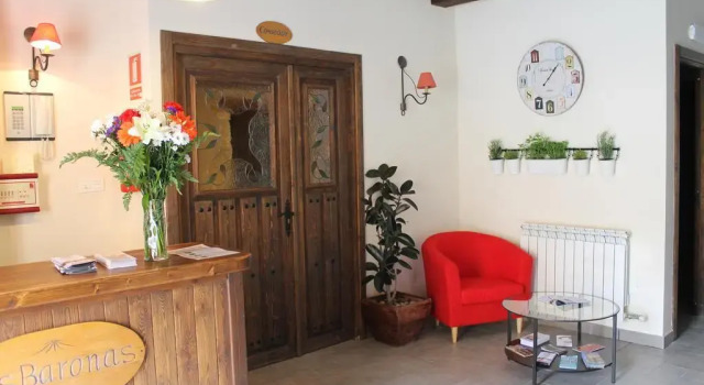 Hotel Restaurante Rural Las Baronas, Book Hotel Hoteller i Castile and Leon med pool, Swimmingpool
