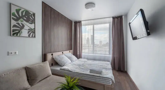 Apart House on Malysheva str., 42 a