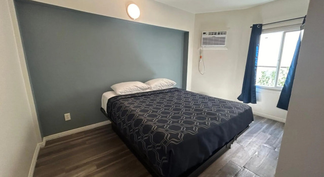 Budget Inn Hollywood