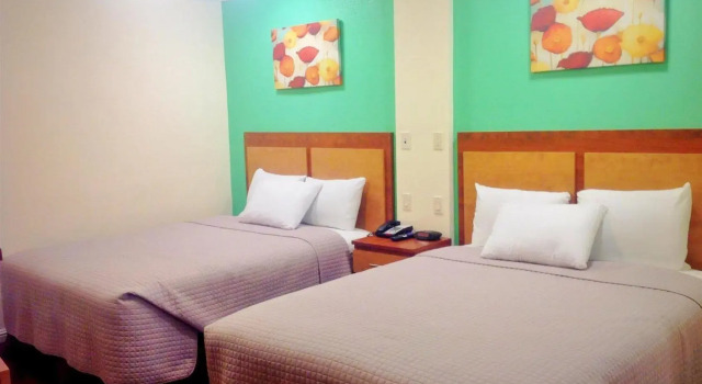 FairBridge Inn & Suites Merced/Gateway to Yosemite, Book Hotel Hoteller i Merced med pool, Swimmingpool