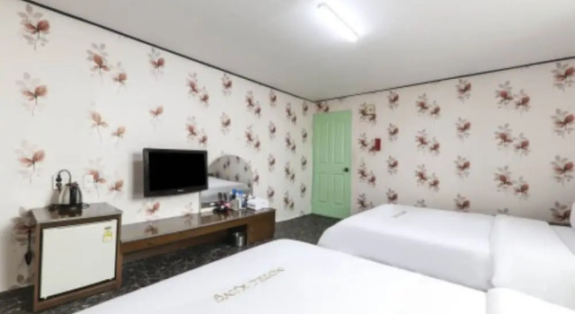 Номер Deluxe Gunsan King Motel