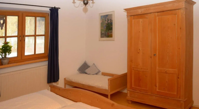 Ferienwohnung Haus Wuhrbichl, Varaa Hotelli Hotellit Baijeri pysäköinnillä, Pysäköinti
