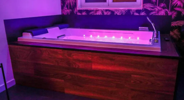 Daire Suite Spa Privatif