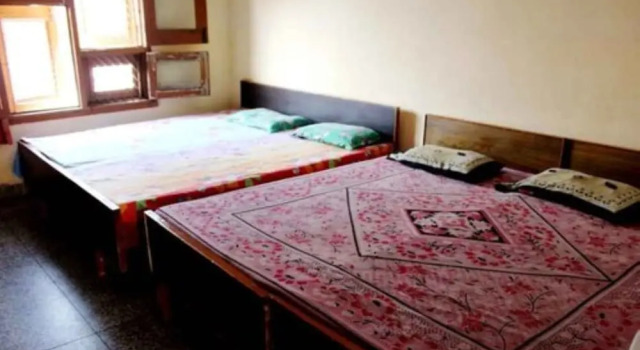 Номер Standard Goroomgo Gayatri Guest House Haridwar