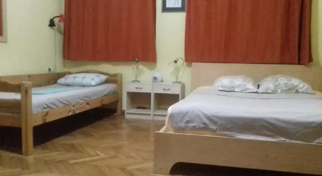 Bhm Rooms Hostel, Забронировать Хостел Хостелы Тбилиси, рядом с Сад Самайя, Хостел