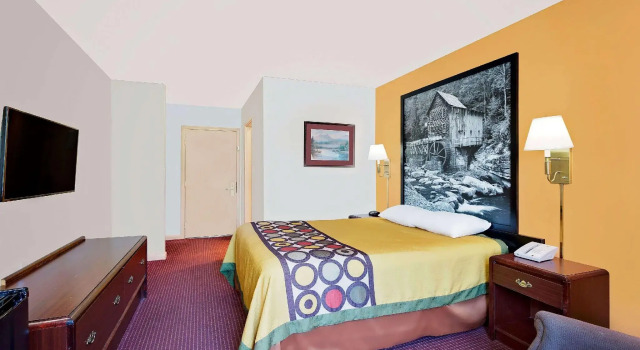 Двухместный номер Standard Super 8 by Wyndham Hillsville