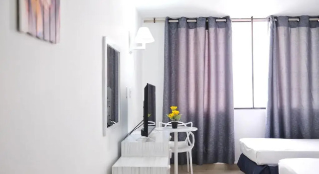 Habitación cuádruple Estándar Hotel La Riviera