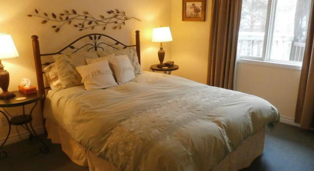 A Wymbolwood Beach House Bed & Breakfast, Rezervovat Hotel 3hvězdičkové hotely v Tiny, 3*