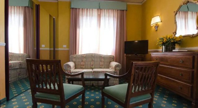 Люкс с балконом Grand Hotel Tamerici & Principe