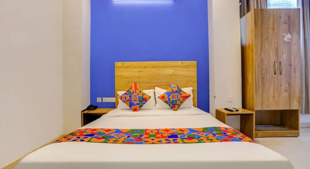 Номер Standard FabHotel Grand Capitol