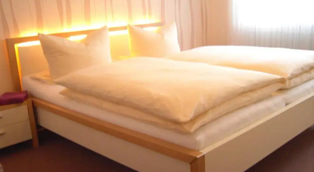 Апартаменты Ferienwohnung "Am Muschwitztal" Bad Steben / Carlsgrun