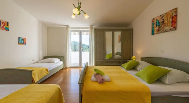 Nice Home in Pasman With 4 Bedrooms, Wifi and Outdoor Swimming Pool