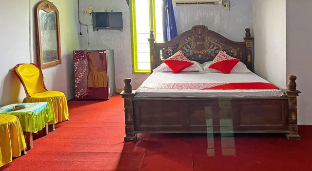 Hotel O Melati Bm Pangkep, Book Hotel Hotels in Sulawesi with Parking, Parking