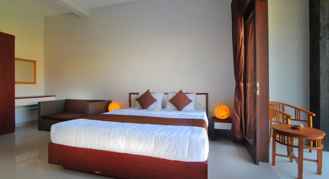 Sri Kandi Inn