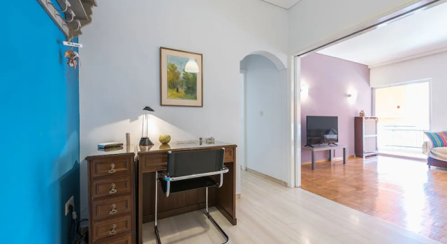 Апартаменты c 1 комнатой с балконом Comfortable Apartment near City Center