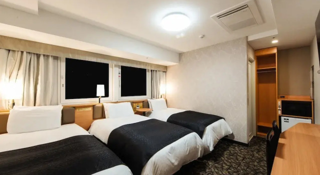 Трёхместный номер Standard APA Hotel & Resort Osaka Namba Ekimae Tower