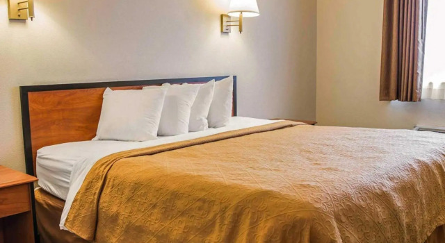 Номер Standard Quality Inn Durand I-69