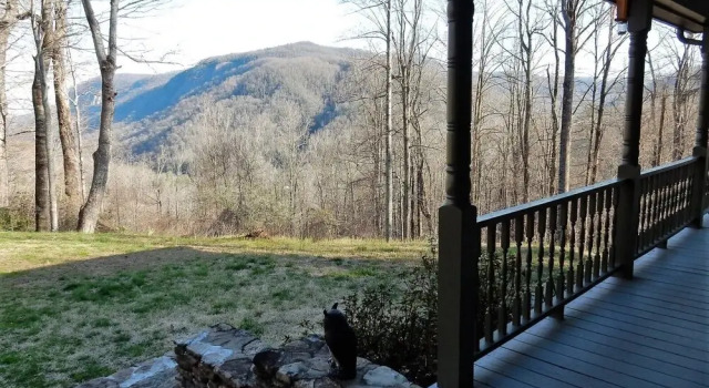 Mountain Blessings, Забронировать Отель Отели Хендерсонвилл с парковкой, Парковка