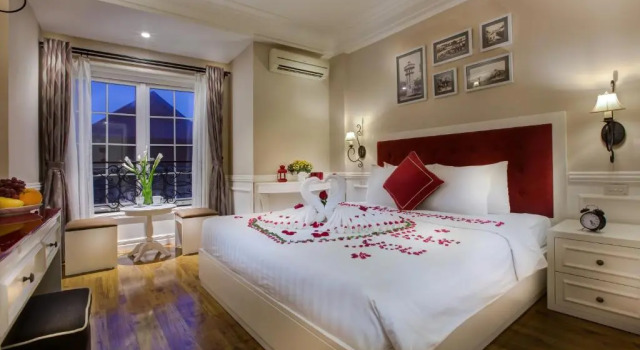 Полулюкс La Beaute De Hanoi Hotel