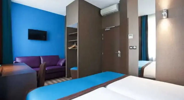 Номер Standard Hotel des Savoies Lyon Perrache