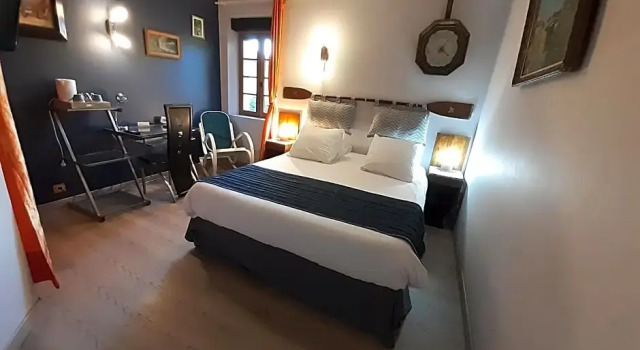 Люкс Logis Domaine de Peyrolade