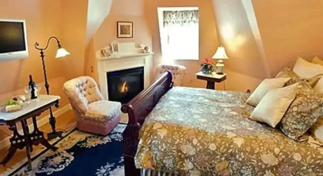 Sarah Kendall House