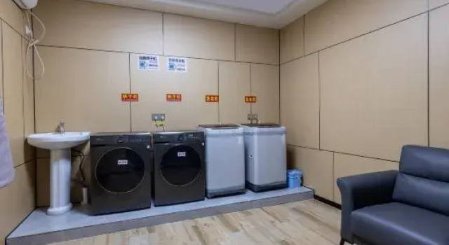 He Yi Plus Hotel (Zhuhai Shiren Wanda Plaza), Boek Hotel Hotels in Guangdong met parkeren, Parkeren