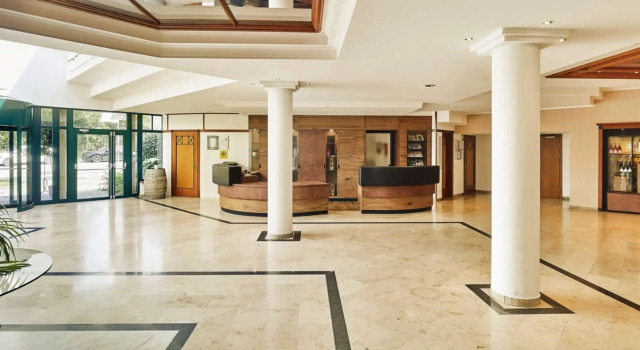 Steigenberger Hotel & Spa Krems, Book Resort Krems an der Donau 