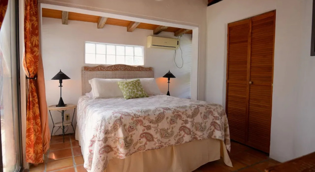 Коттедж с 2 комнатами Pigeon Cay Beach Club