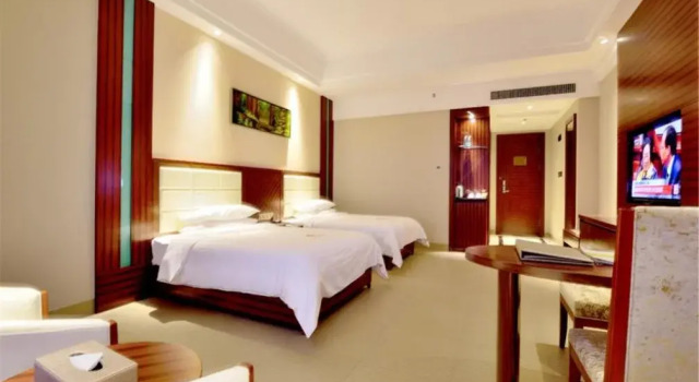 Yangjiang Dongping Pearl Bay Hotel, Boek Hotel Hotels in Guangdong met parkeren, Parkeren