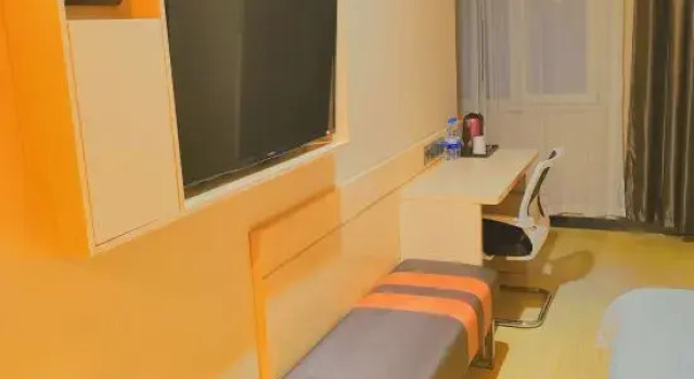 OrangeriePremium Hotel (Dalian Changxing Island Santang Commercial Street)
