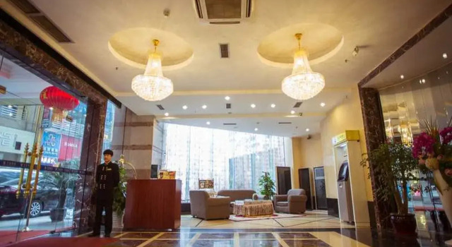 Universal House Hotel, Book Hotel Hoteller i Nanchong med parkering, Parkering