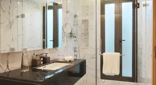 Номер Deluxe Zazz Urban Ho Chi Minh