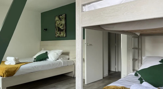 Номер Comfort Brit Hotel Du Dauphin LAigle