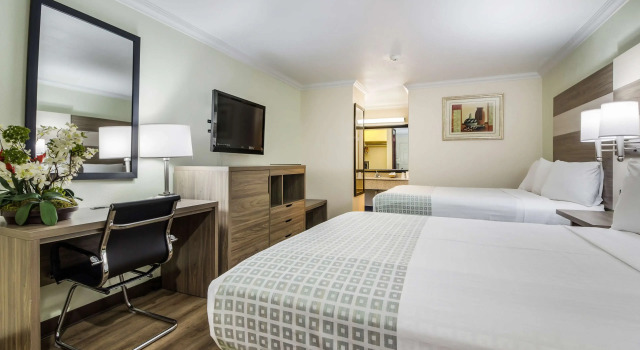 Americas Best Value Inn Columbus, Rezervați Mini-hotel Columbus Texas