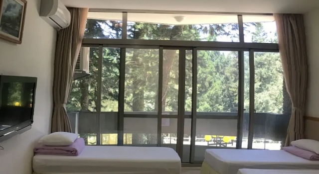 Трёхместный номер Standard Sun Moon Lake Youth Hostel