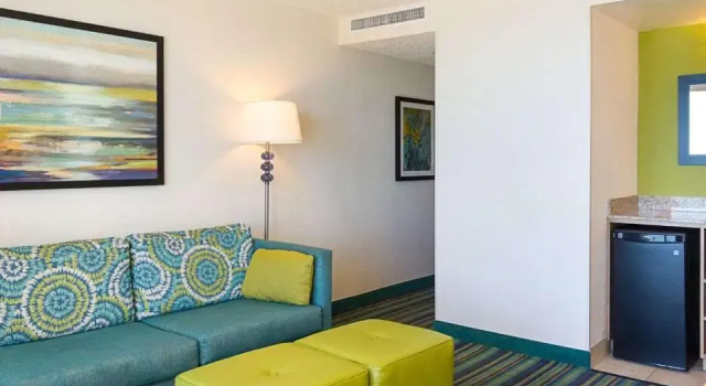 Люкс oceanfront Comfort Suites Beachfront
