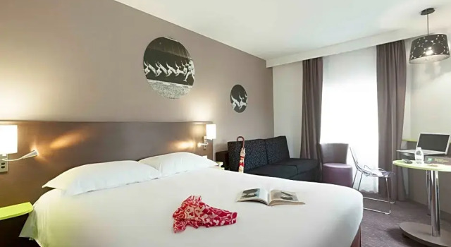 Двухместный семейный люкс ibis Styles Beaune Centre