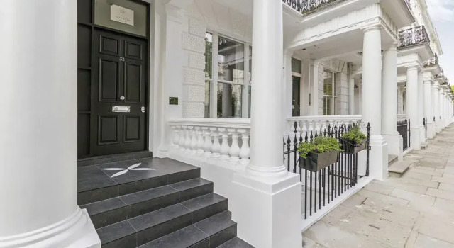 12 Imperial