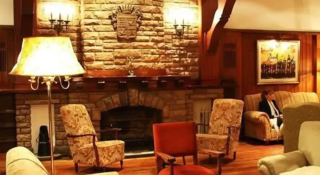Hotel Austral Bahía Blanca, Rezervovat Hotel Bahía Blanca Buenos Aires