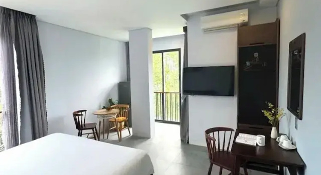 Студия Standard с балконом DOMA by HSuites Hotel & Apartment