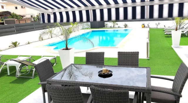 Апартаменты c 1 комнатой с балконом и с красивым видом из окна Long Beach Gardens 1